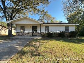 361 N Oak Ct - Photo 1 of 1