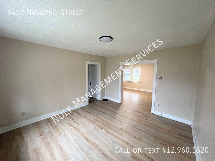 6452 Navarro Street - Photo 5 of 7