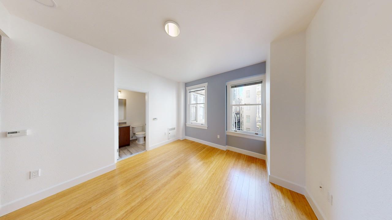 540 Leavenworth Street - Photo 7 of 50