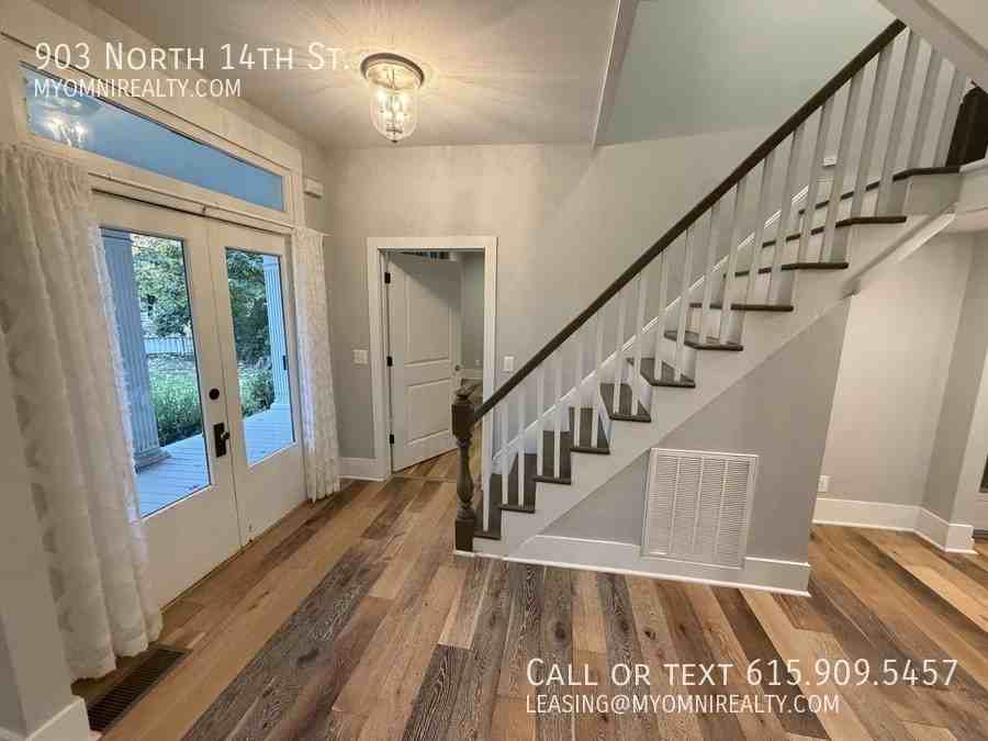 903 North 14th Street - Photo 3 of 39