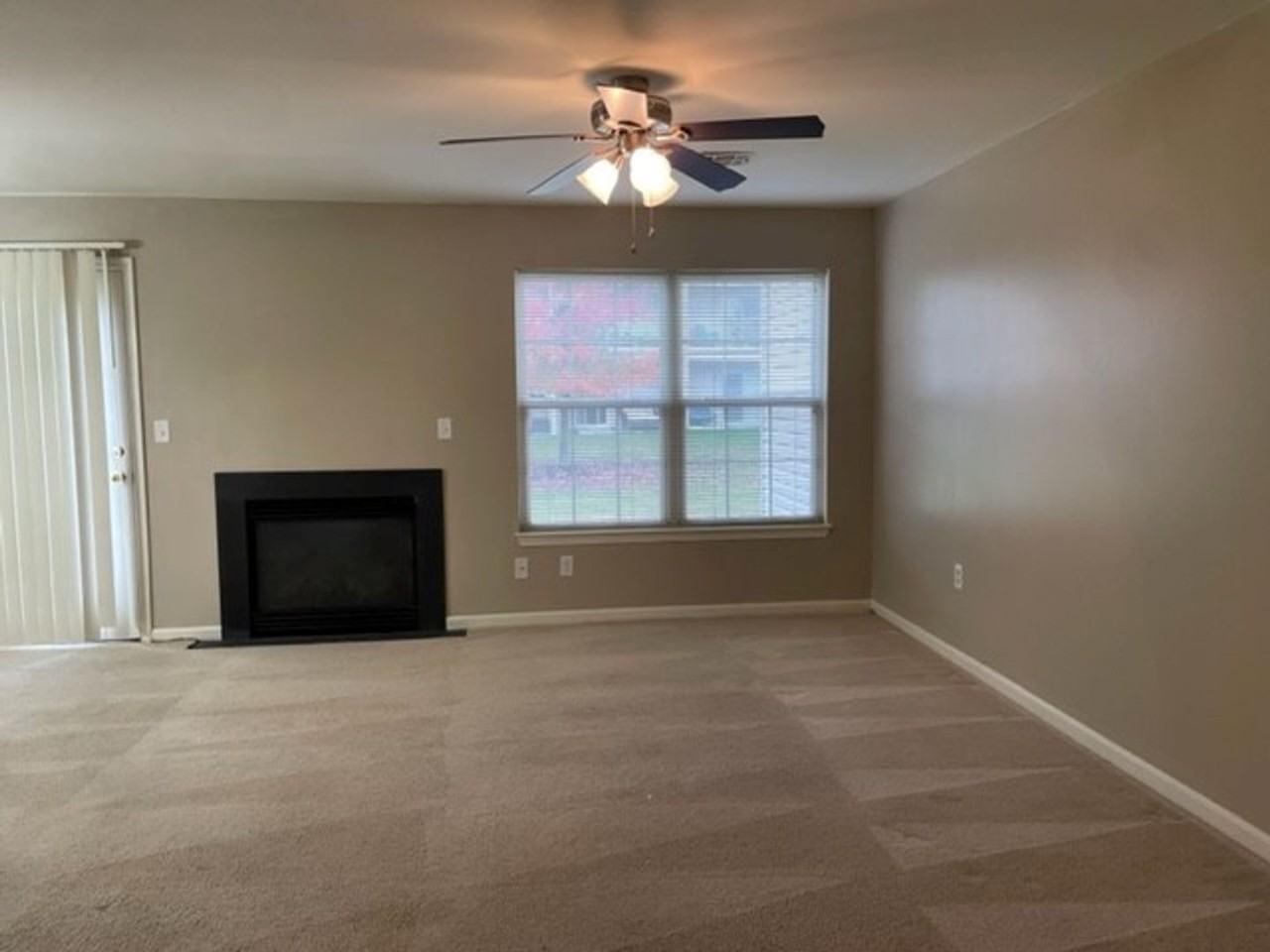 141 Sparrow Rd - Photo 2 of 17