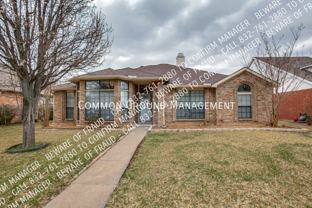 2729 Dukeswood Dr - Photo 1 of 1