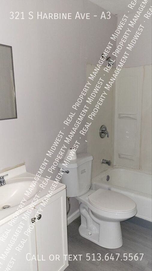 321 South Harbine Avenue #A3 - Photo 7 of 11