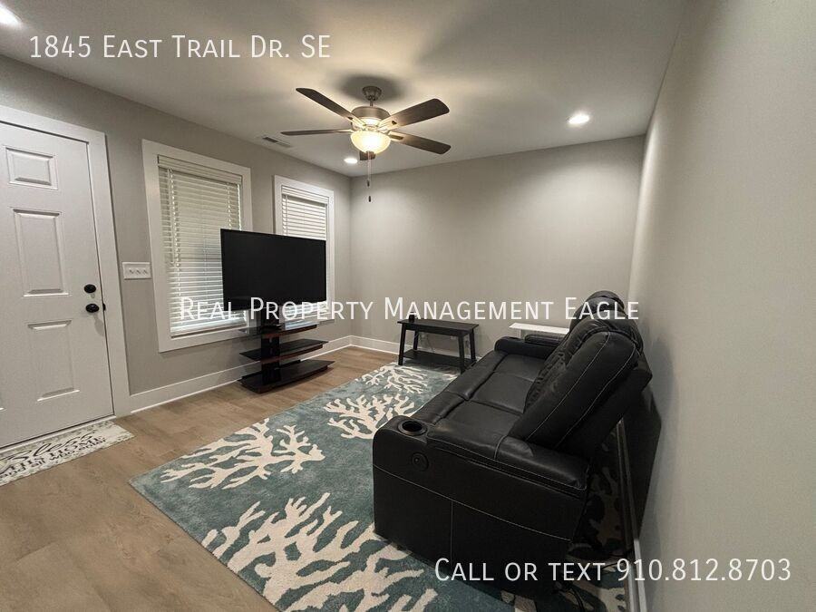 1845 E Trail Dr Se - Photo 3 of 17