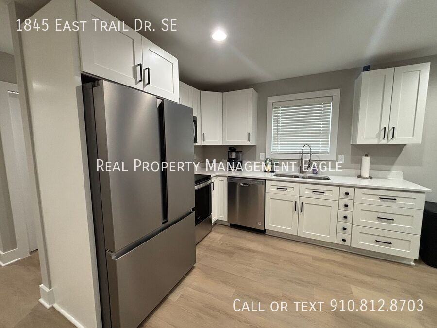 1845 E Trail Dr Se - Photo 4 of 17