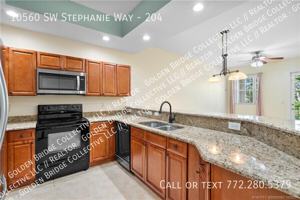 featured image of 10560 Sw Stephanie Way #204