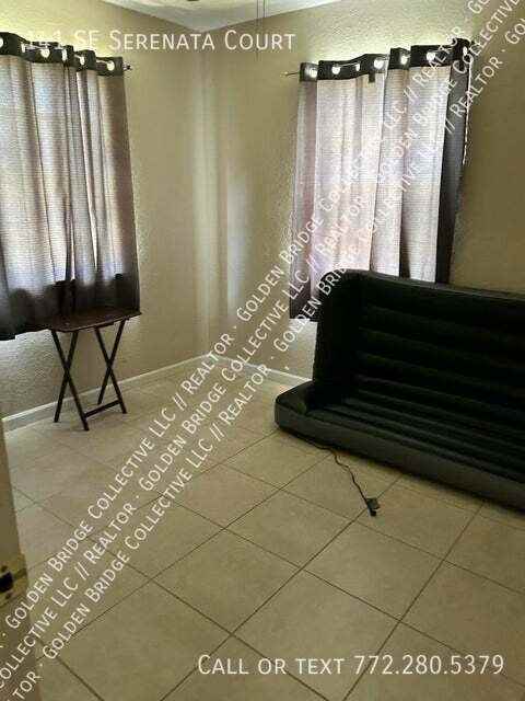 141 Se Serenata Ct - Photo 7 of 8