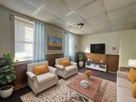 featured image of 255 Sunbury St #4