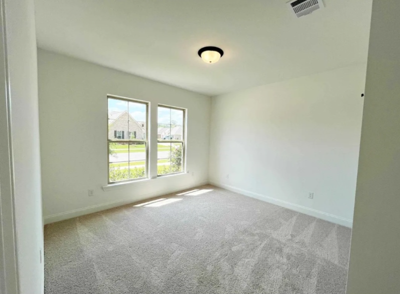 13132 Hawk Creek St - Photo 6 of 10