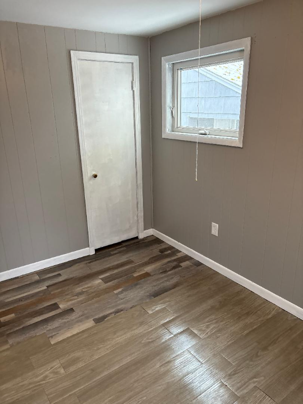 190 Aurora Ave - Photo 3 of 12