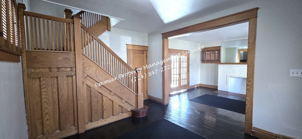 922 Winslow Avenue - Photo 2 of 40