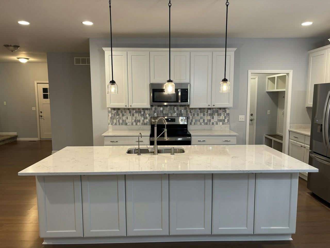 2142 Hidden Ridge Drive - Photo 5 of 31