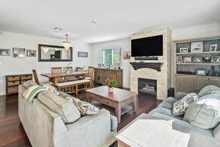 1911 Mathews Avenue, Unit 5 - Photo 1 of 1