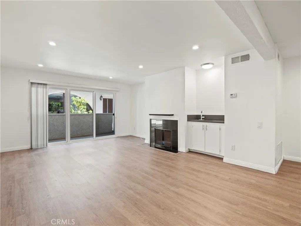 5334 Lindley Avenue, Unit 325 - Photo 2 of 33