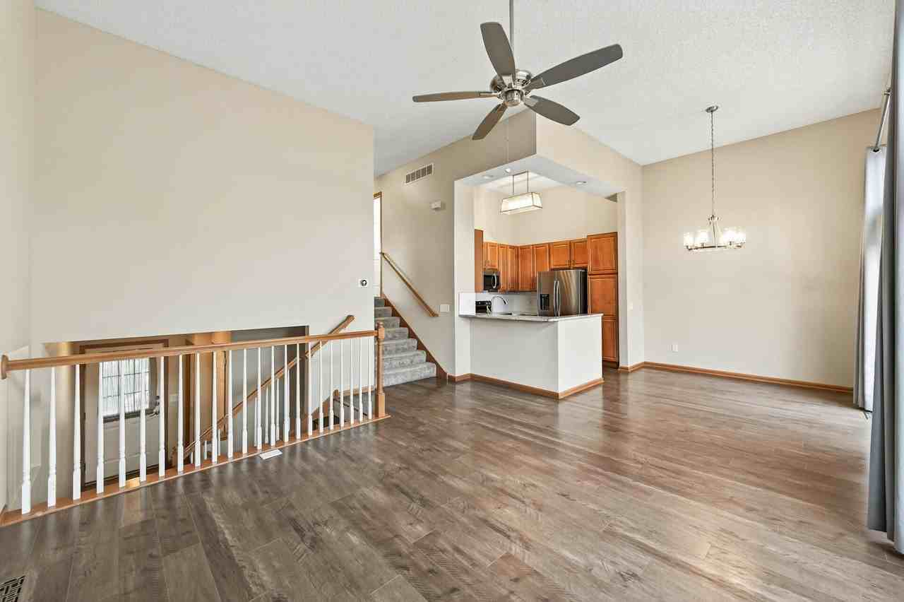 7104 Merrimac Ln N - Photo 6 of 28