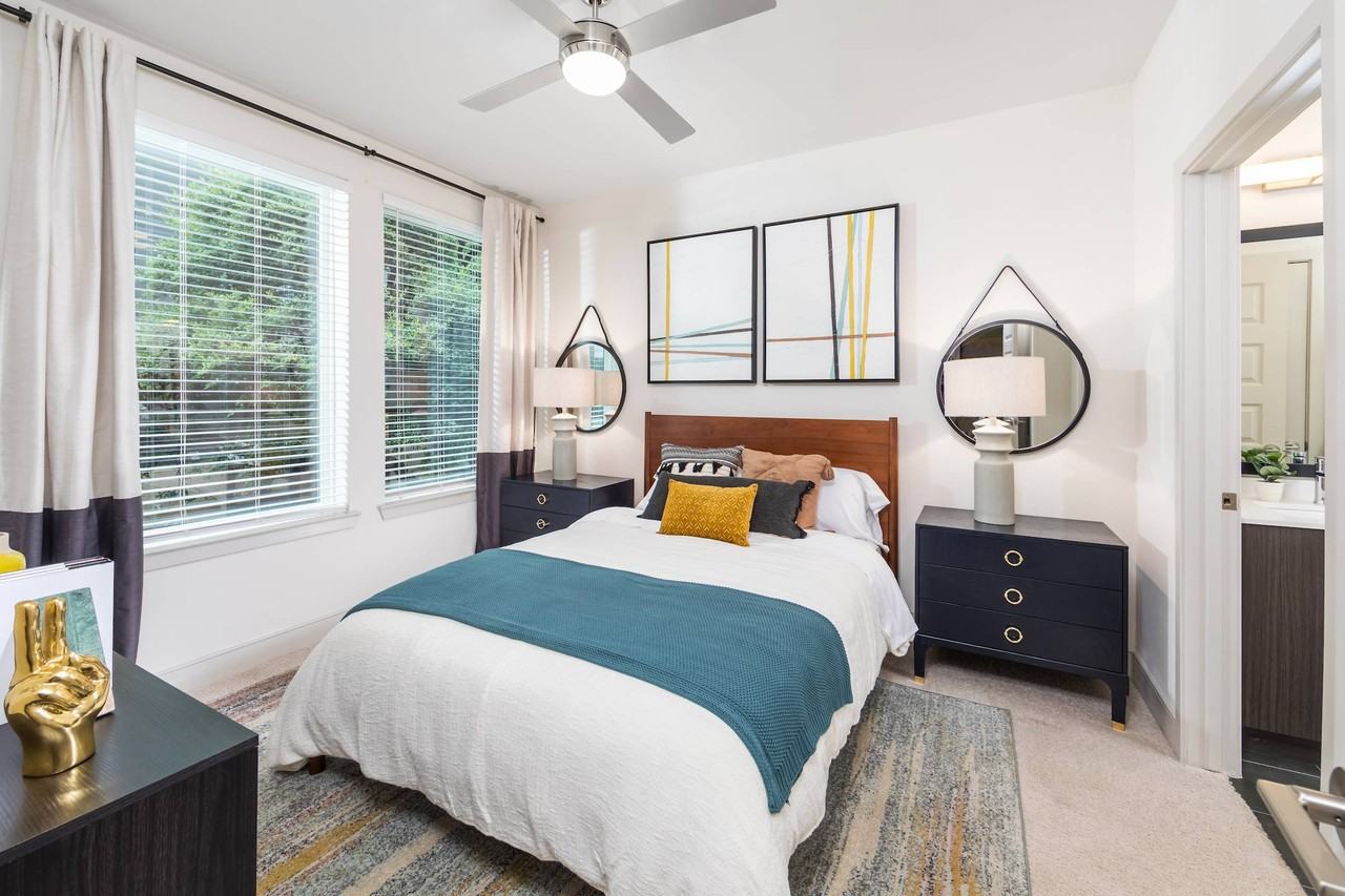 Fifteen15 South Lamar Apartments - Photo 7 of 50