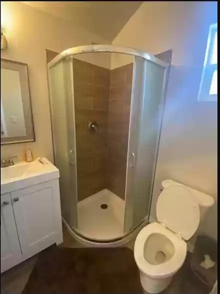 2240 Elm Ave #B - Photo 3 of 5