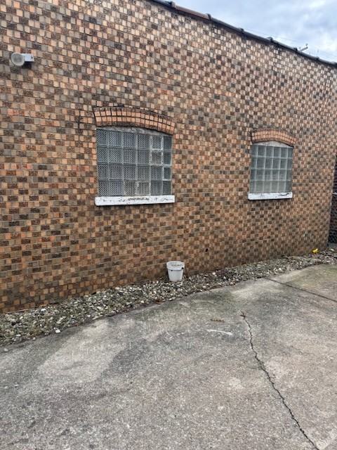 1643 East 86th Place #2 - Photo 2 of 12