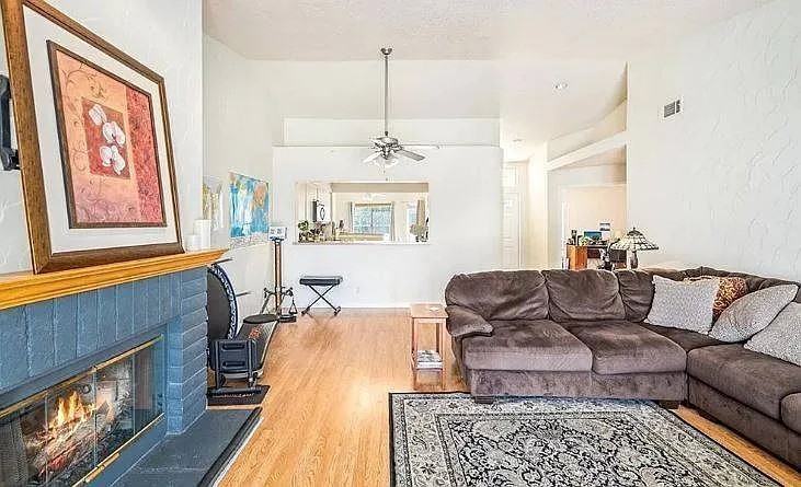 336 Desert Falls Dr E - Photo 6 of 18