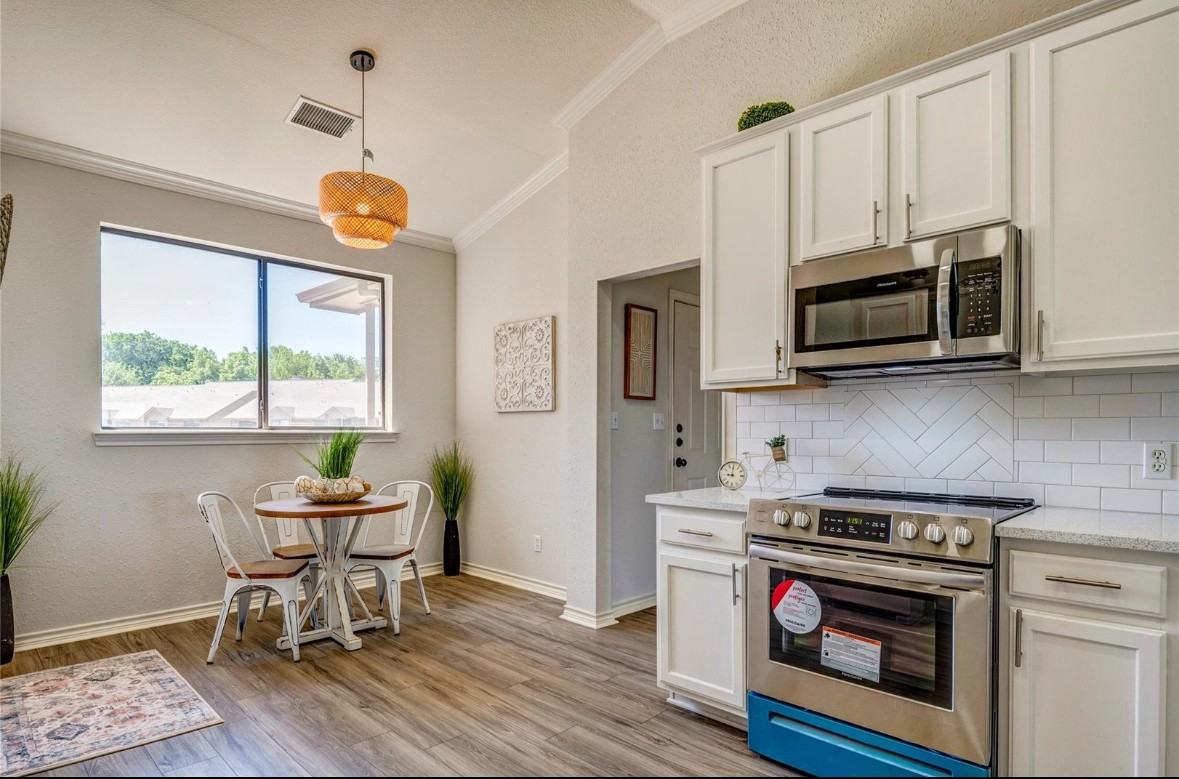 1916 Signal Ridge Pl #1916 - Photo 6 of 29