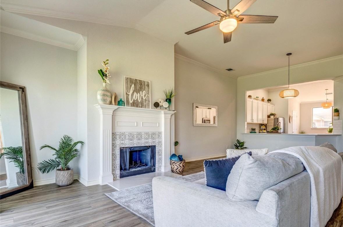 1916 Signal Ridge Pl #1916 - Photo 7 of 29