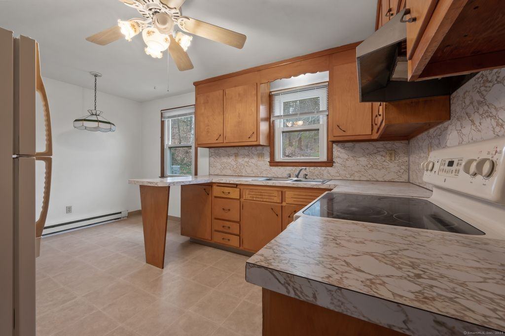 62 Briarwood Rd #3 - Photo 2 of 9