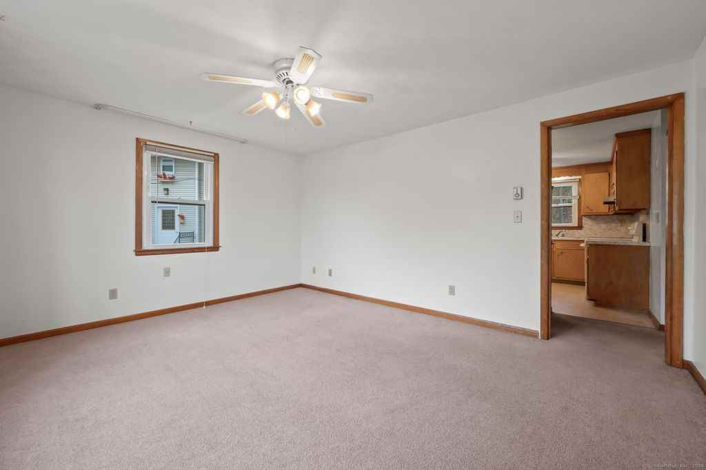 62 Briarwood Rd #3 - Photo 4 of 9