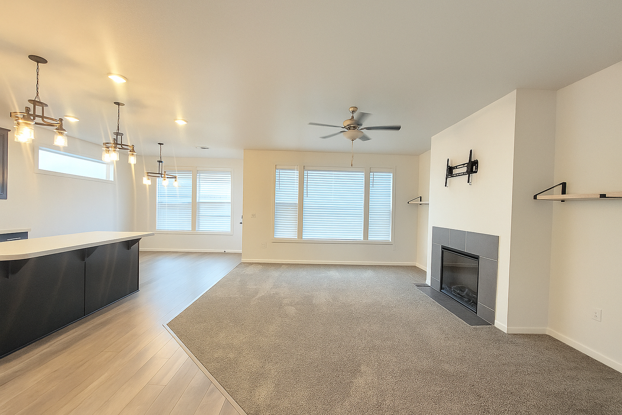 8214 Cardinal Peak St - Photo 4 of 22