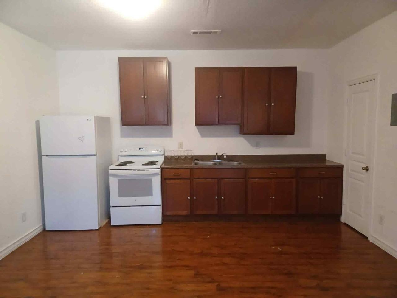 1808 San Angelo #NA - Photo 4 of 5