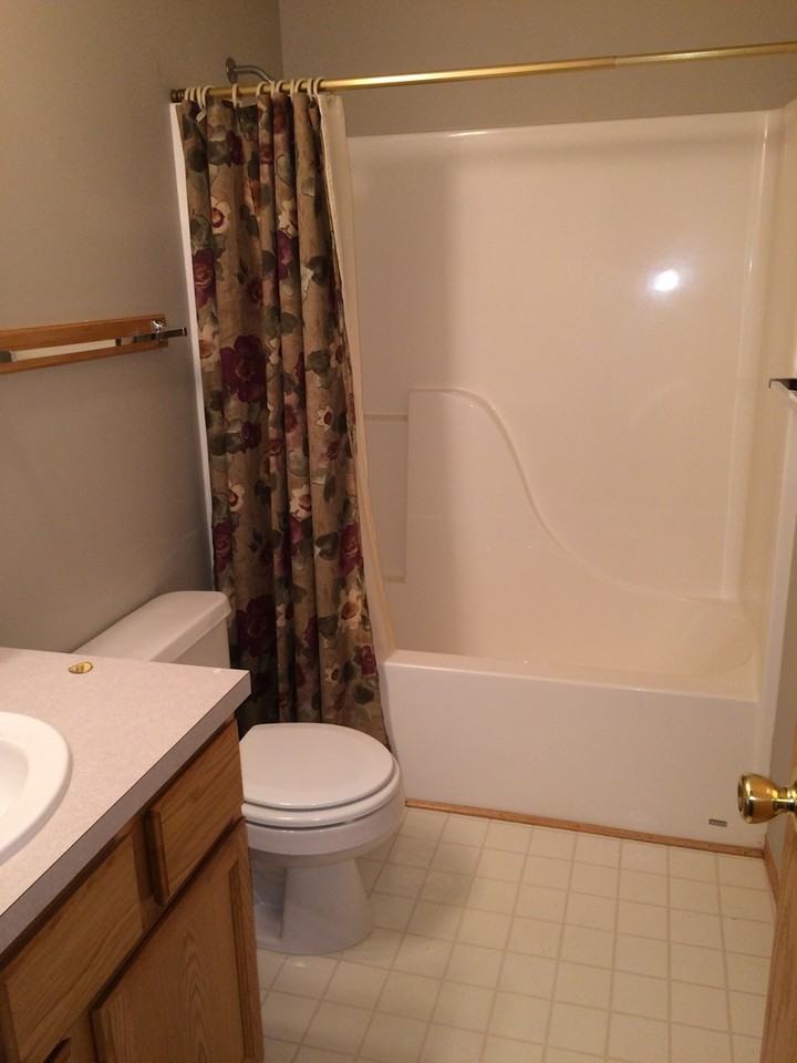 11701 W Westport St - Photo 7 of 16