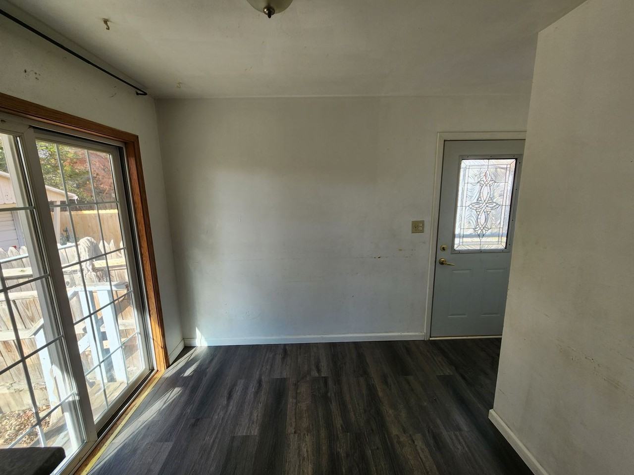 2400 31st St - Photo 7 of 16