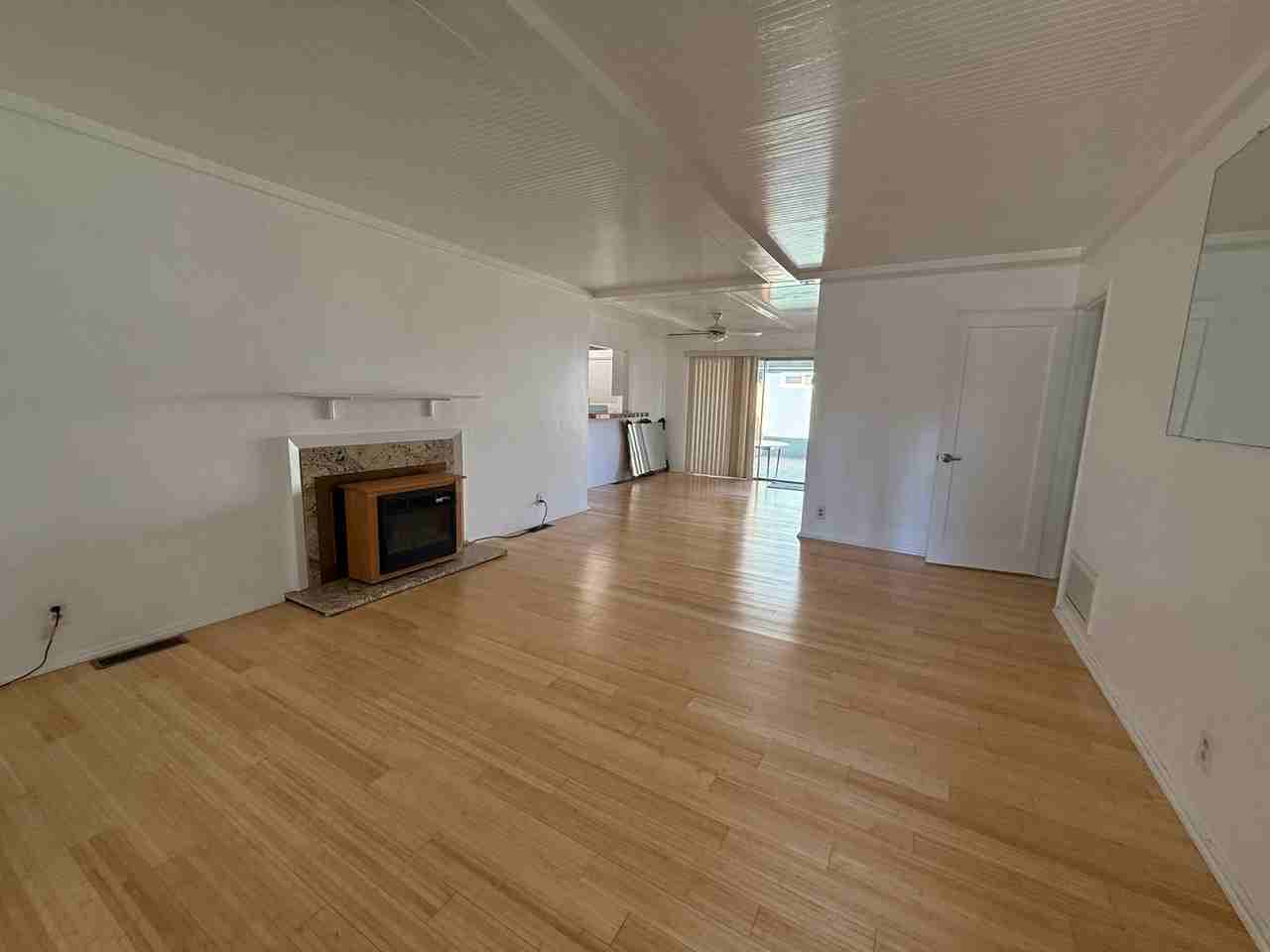 420 South Capitol Avenue - Photo 2 of 24