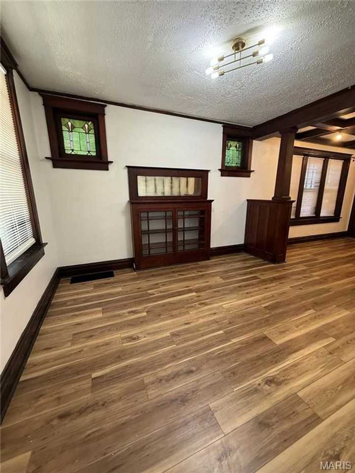 5428 Nottingham Avenue - Photo 2 of 14