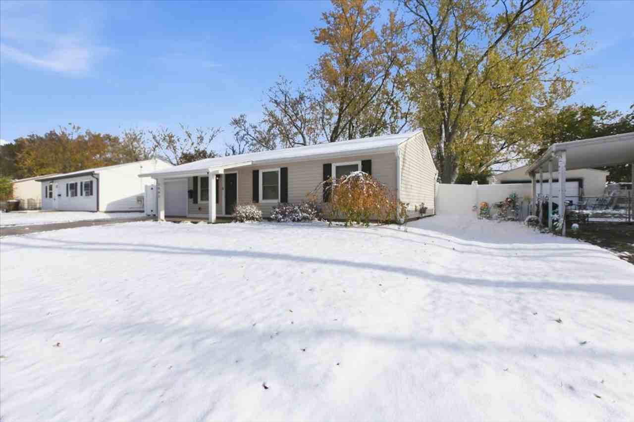 3443 Redskin Drive - Photo 3 of 40