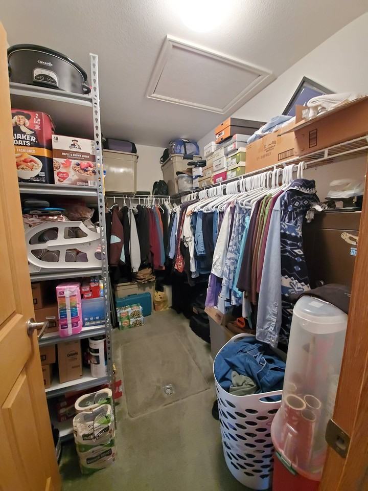 644 School House Drive - Photo 7 of 9