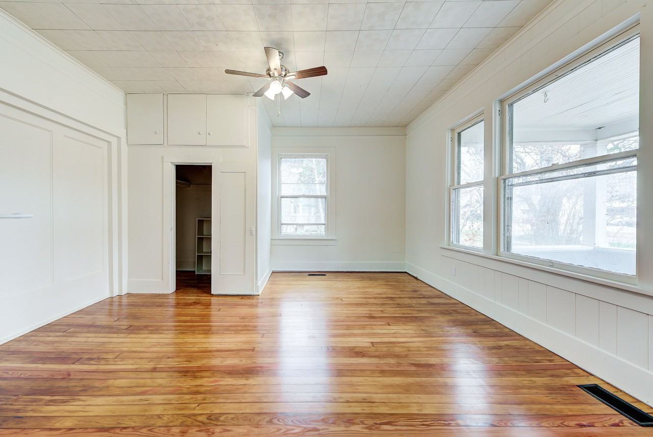 474 Elm Ave Apt 1 - Photo 6 of 23