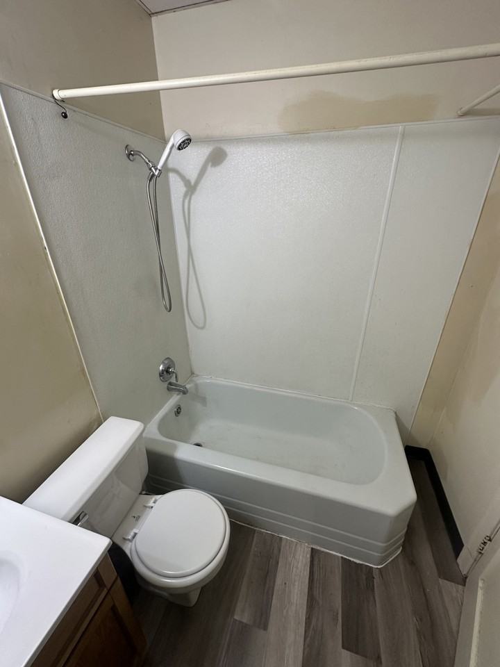 19 7th Ave SE - 39 Plex - Photo 7 of 7