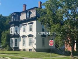 featured image of 45 4th St