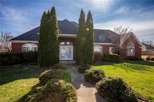 115 Nw Orchard Way - Photo 1 of 1