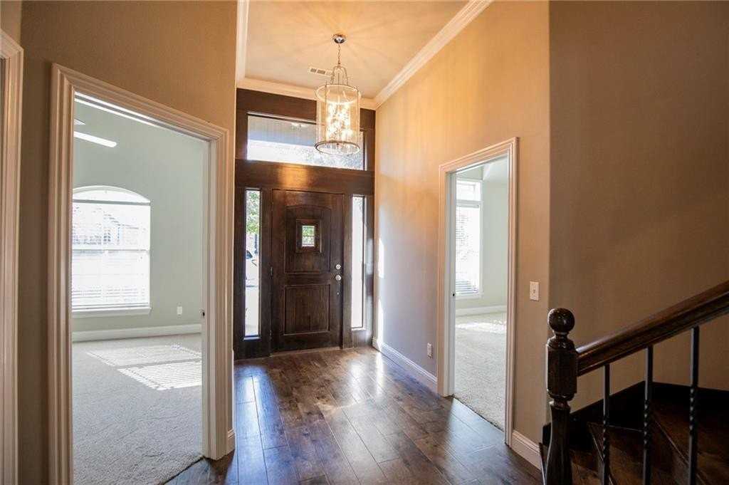 3214 Sw Stonepoint Ave - Photo 5 of 18