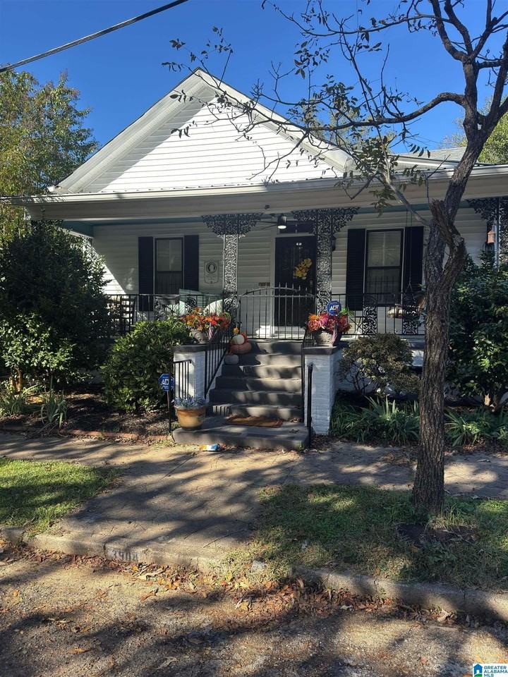 3904 8th Ct S - Photo 2 of 38