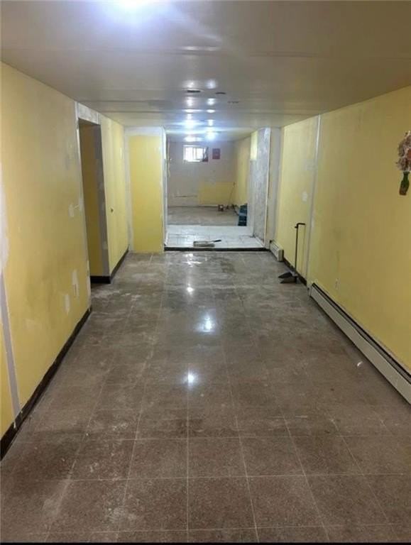 651 47th St - Photo 3 of 5