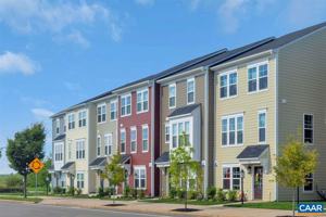 featured image of 3548 Grand Forks Blvd