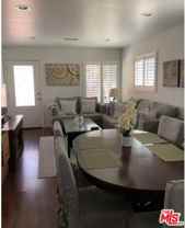 2821 S Harcourt Ave - Photo 1 of 1