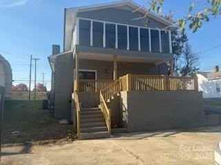 314 N Ridge Ave - Photo 4 of 48