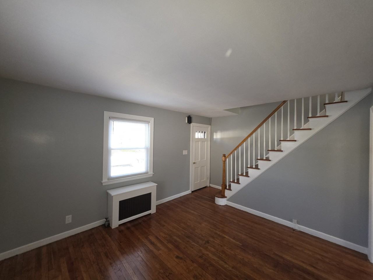 15 Keller Ave - Photo 5 of 13