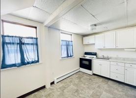 featured image of 425 Montauk Ave #3