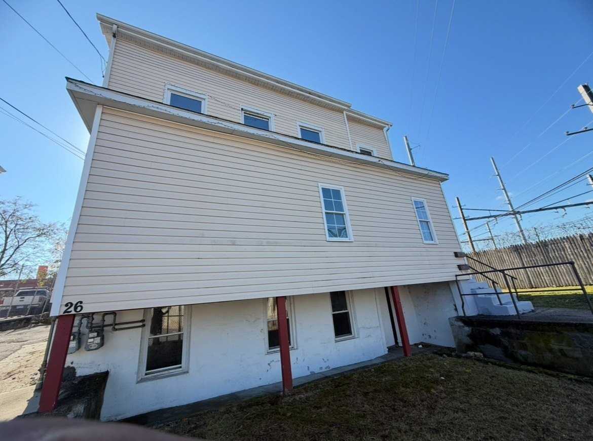 26 Clarence St #1 - Photo 2 of 21