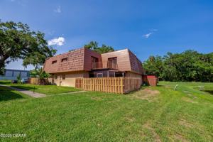 featured image of 152 Sweetgum Ln