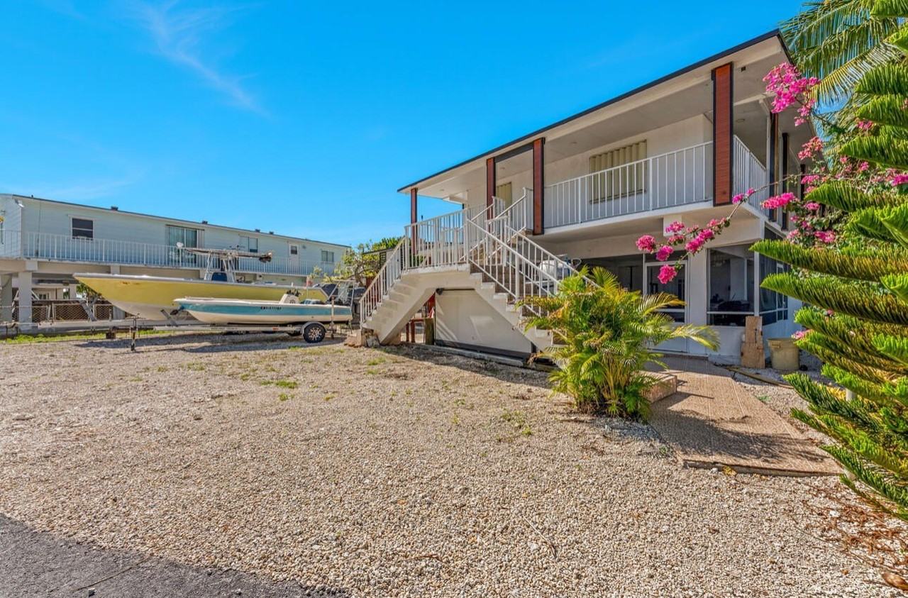 164 Blue Harbor Dr - Photo 2 of 26